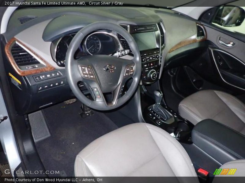 Circuit Silver / Gray 2017 Hyundai Santa Fe Limited Ultimate AWD