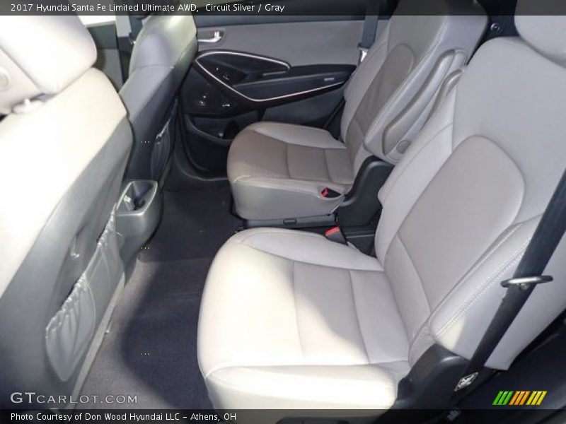 Circuit Silver / Gray 2017 Hyundai Santa Fe Limited Ultimate AWD