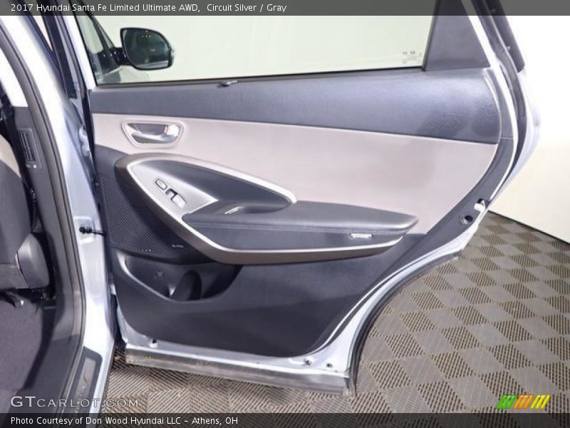 Circuit Silver / Gray 2017 Hyundai Santa Fe Limited Ultimate AWD