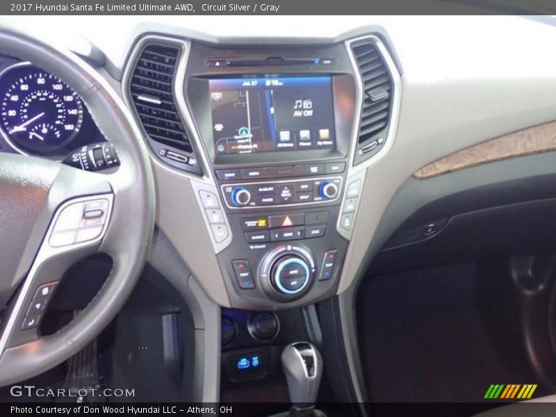 Circuit Silver / Gray 2017 Hyundai Santa Fe Limited Ultimate AWD