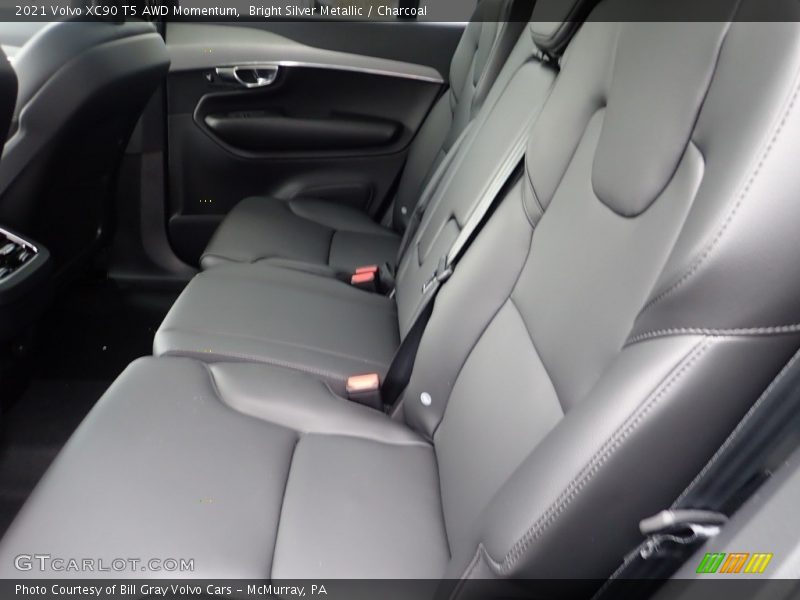 Bright Silver Metallic / Charcoal 2021 Volvo XC90 T5 AWD Momentum