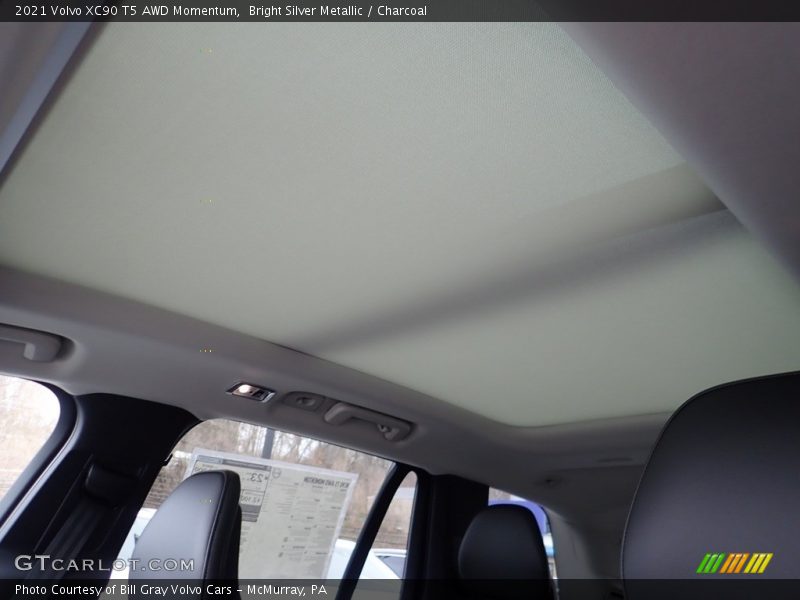 Sunroof of 2021 XC90 T5 AWD Momentum