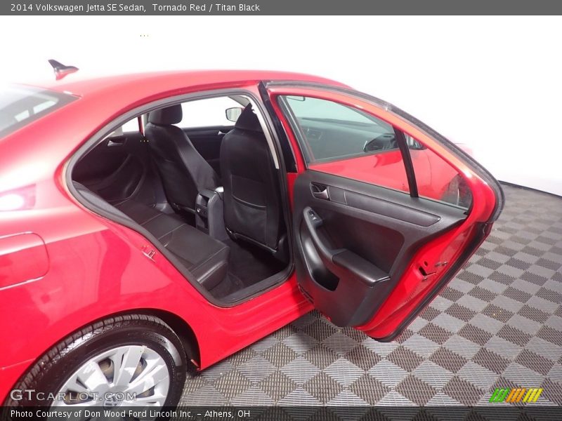 Tornado Red / Titan Black 2014 Volkswagen Jetta SE Sedan