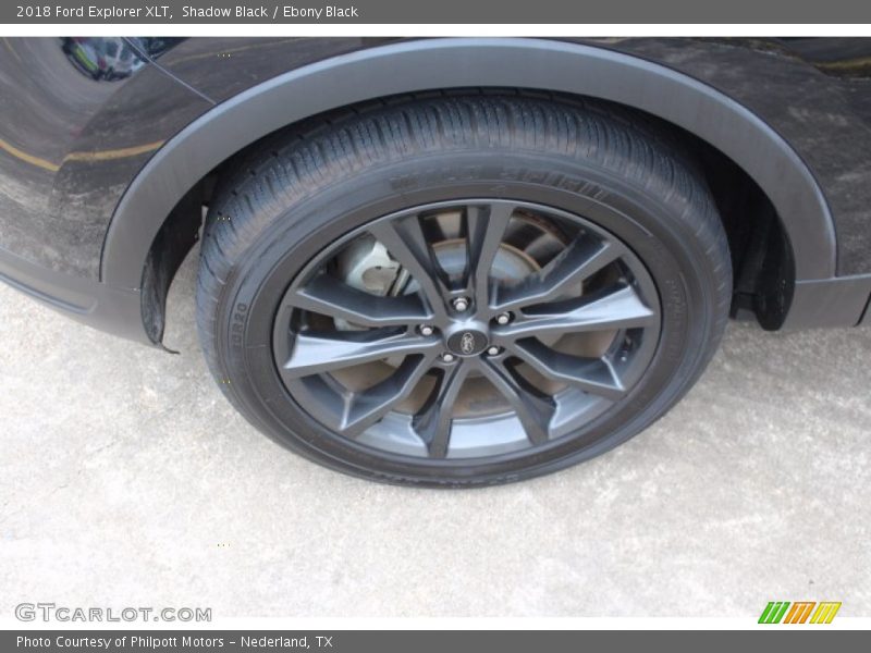 Shadow Black / Ebony Black 2018 Ford Explorer XLT