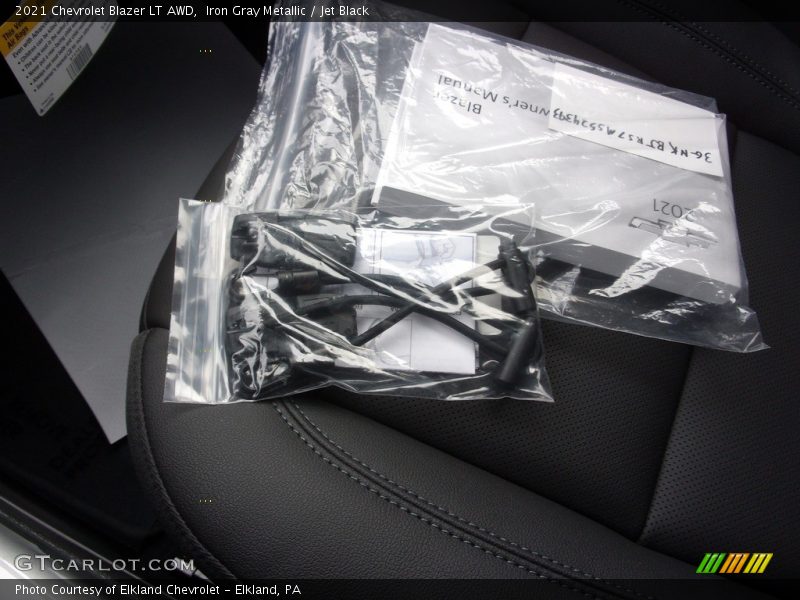 Iron Gray Metallic / Jet Black 2021 Chevrolet Blazer LT AWD