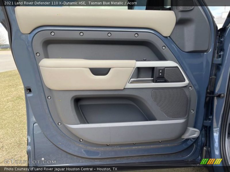 Door Panel of 2021 Defender 110 X-Dynamic HSE