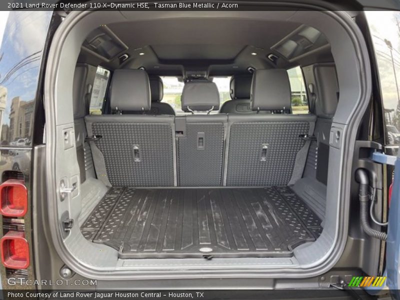  2021 Defender 110 X-Dynamic HSE Trunk