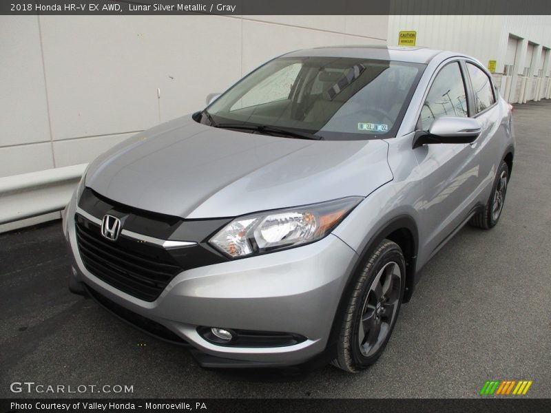 Front 3/4 View of 2018 HR-V EX AWD