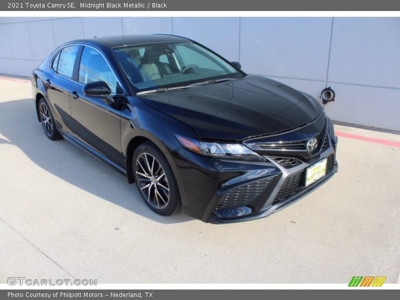 Midnight Black Metallic / Black 2021 Toyota Camry SE