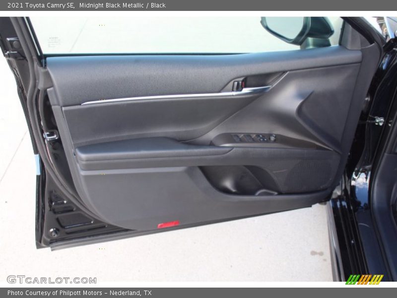 Midnight Black Metallic / Black 2021 Toyota Camry SE
