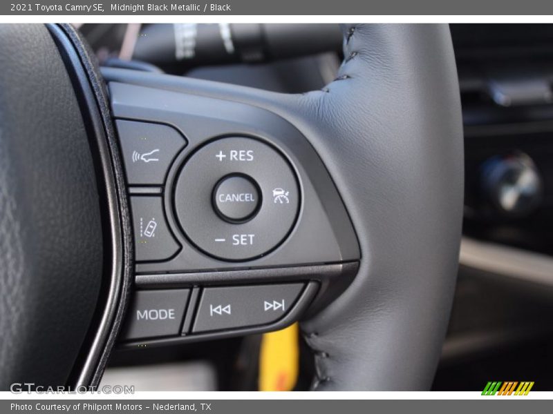 Midnight Black Metallic / Black 2021 Toyota Camry SE
