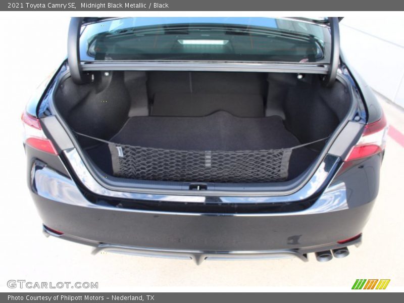 Midnight Black Metallic / Black 2021 Toyota Camry SE