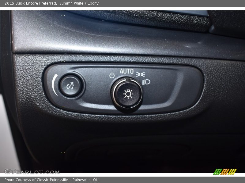 Summit White / Ebony 2019 Buick Encore Preferred