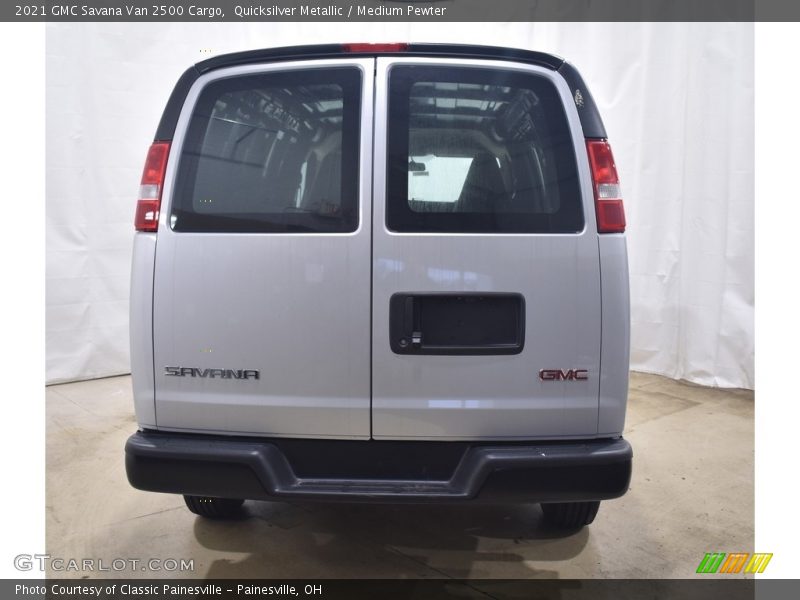 Quicksilver Metallic / Medium Pewter 2021 GMC Savana Van 2500 Cargo