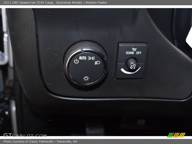 Quicksilver Metallic / Medium Pewter 2021 GMC Savana Van 2500 Cargo