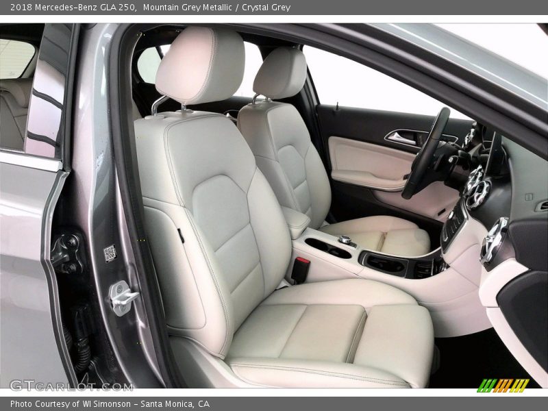 Mountain Grey Metallic / Crystal Grey 2018 Mercedes-Benz GLA 250