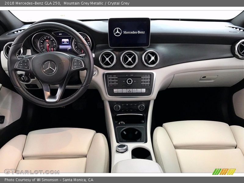 Mountain Grey Metallic / Crystal Grey 2018 Mercedes-Benz GLA 250