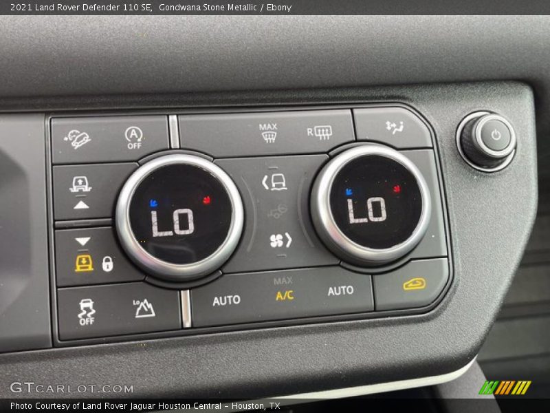 Controls of 2021 Defender 110 SE