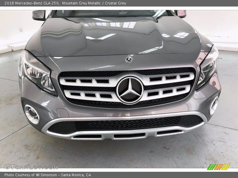 Mountain Grey Metallic / Crystal Grey 2018 Mercedes-Benz GLA 250