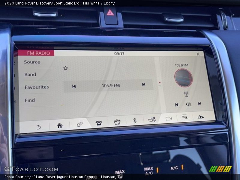 Fuji White / Ebony 2020 Land Rover Discovery Sport Standard