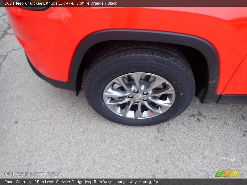 Spitfire Orange / Black 2021 Jeep Cherokee Latitude Lux 4x4