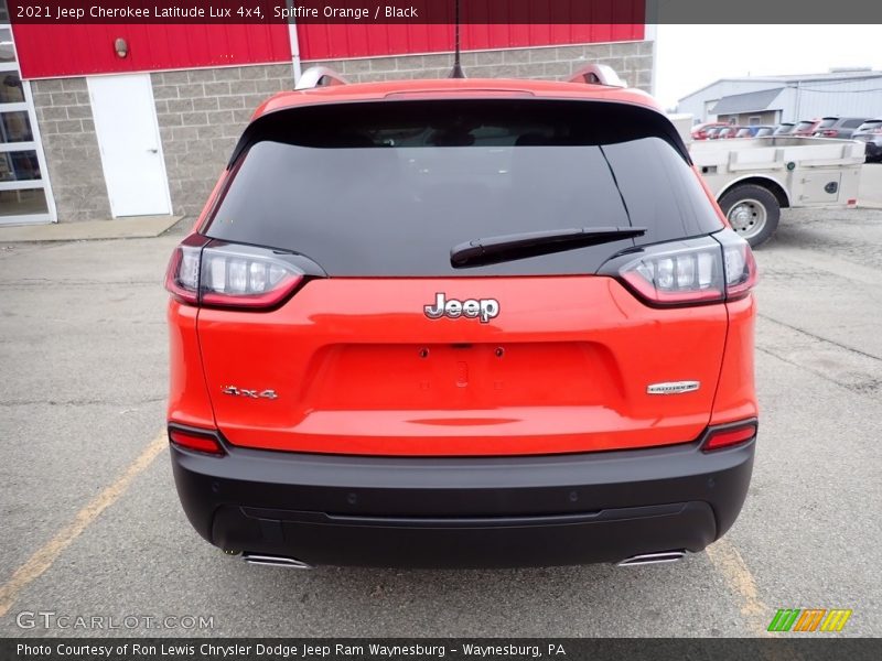 Spitfire Orange / Black 2021 Jeep Cherokee Latitude Lux 4x4