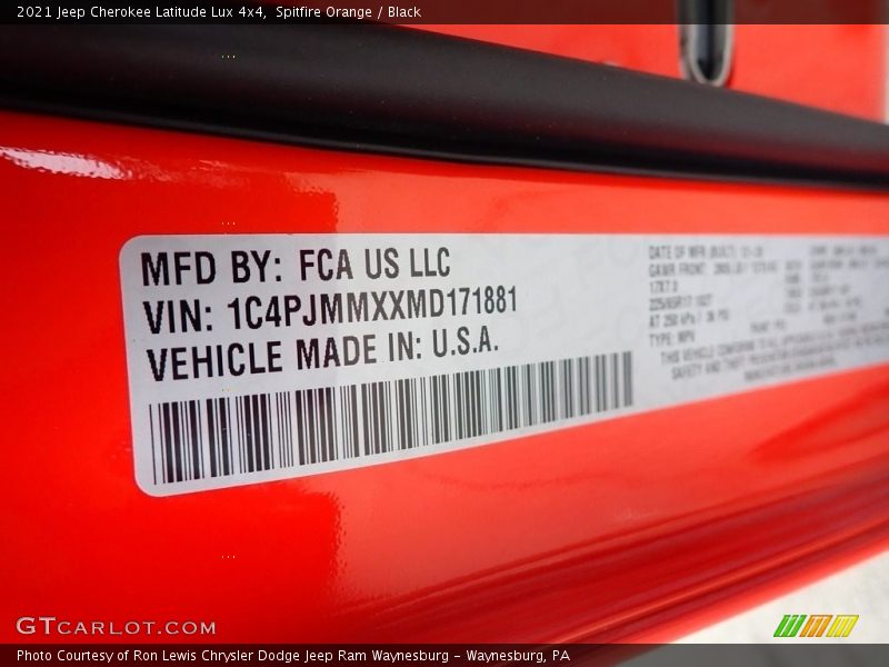 Spitfire Orange / Black 2021 Jeep Cherokee Latitude Lux 4x4