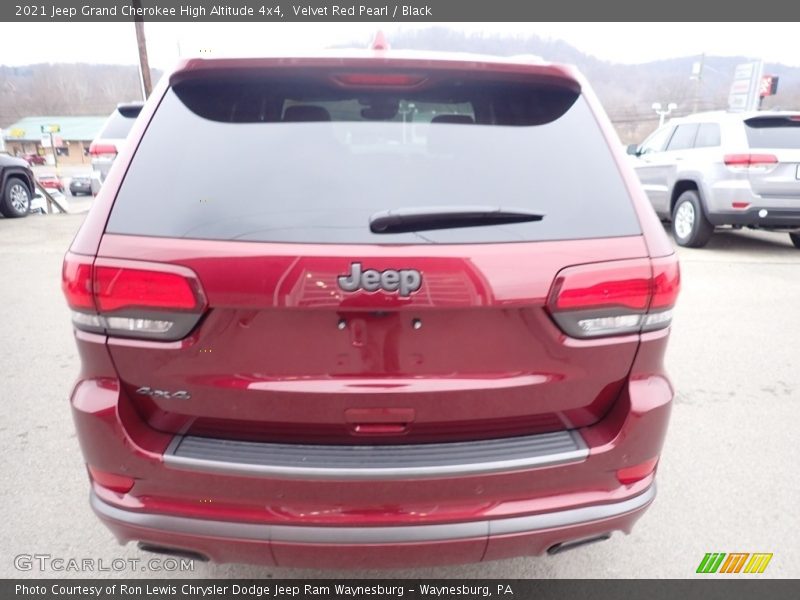 Velvet Red Pearl / Black 2021 Jeep Grand Cherokee High Altitude 4x4