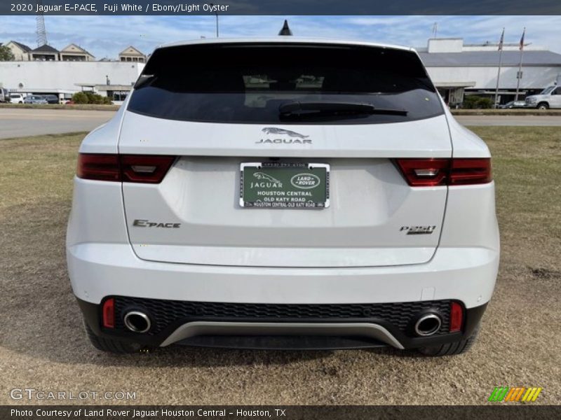 Fuji White / Ebony/Light Oyster 2020 Jaguar E-PACE