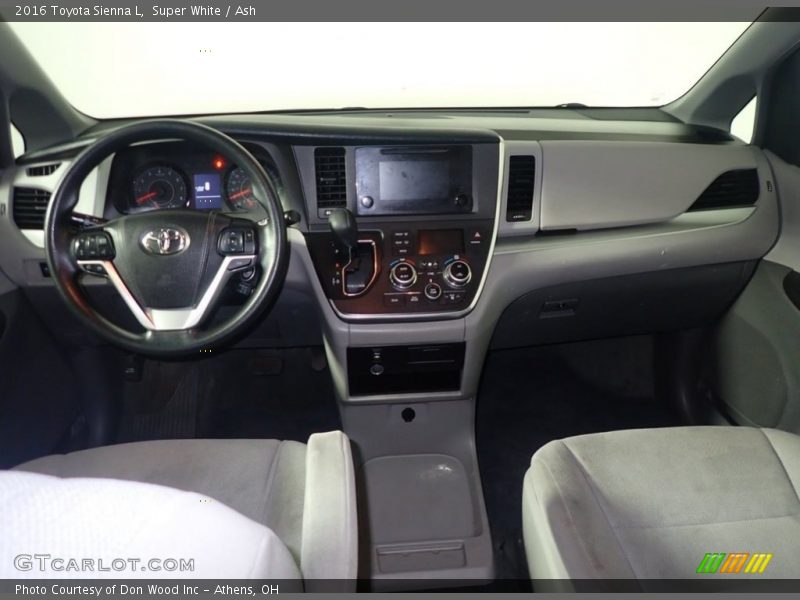 Super White / Ash 2016 Toyota Sienna L