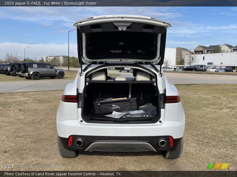 Fuji White / Ebony/Light Oyster 2020 Jaguar E-PACE