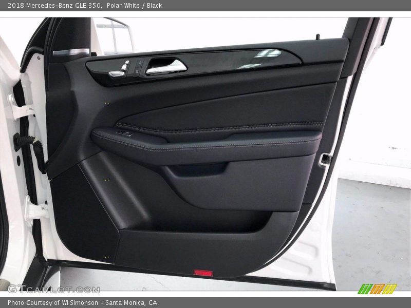 Polar White / Black 2018 Mercedes-Benz GLE 350