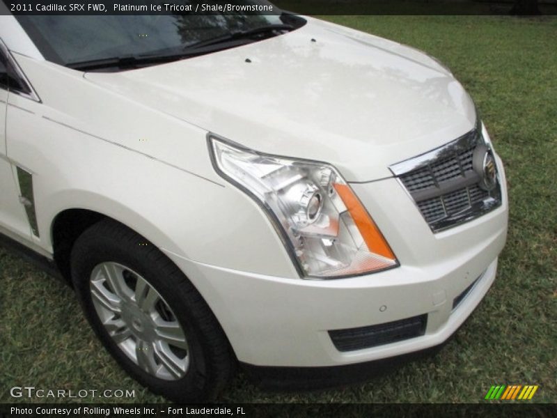 Platinum Ice Tricoat / Shale/Brownstone 2011 Cadillac SRX FWD