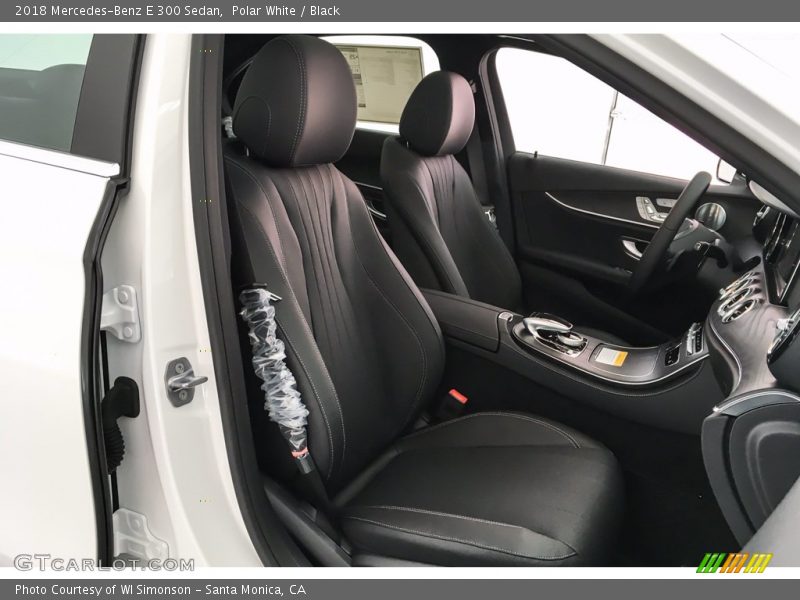 Polar White / Black 2018 Mercedes-Benz E 300 Sedan