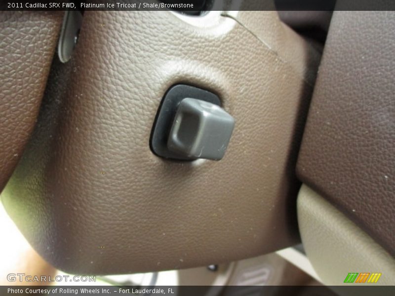 Platinum Ice Tricoat / Shale/Brownstone 2011 Cadillac SRX FWD