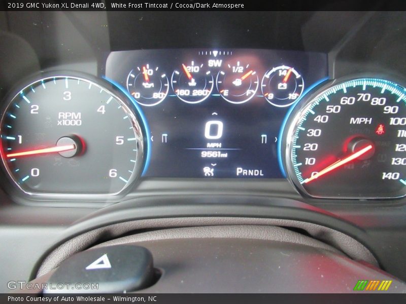 White Frost Tintcoat / Cocoa/Dark Atmospere 2019 GMC Yukon XL Denali 4WD