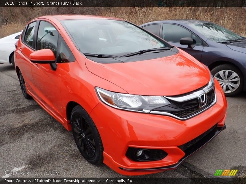 Front 3/4 View of 2018 Fit Sport