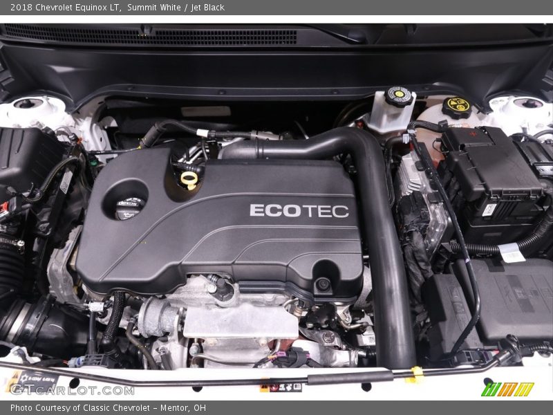 Summit White / Jet Black 2018 Chevrolet Equinox LT