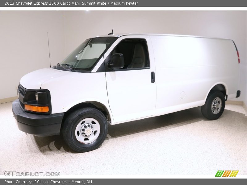 Summit White / Medium Pewter 2013 Chevrolet Express 2500 Cargo Van