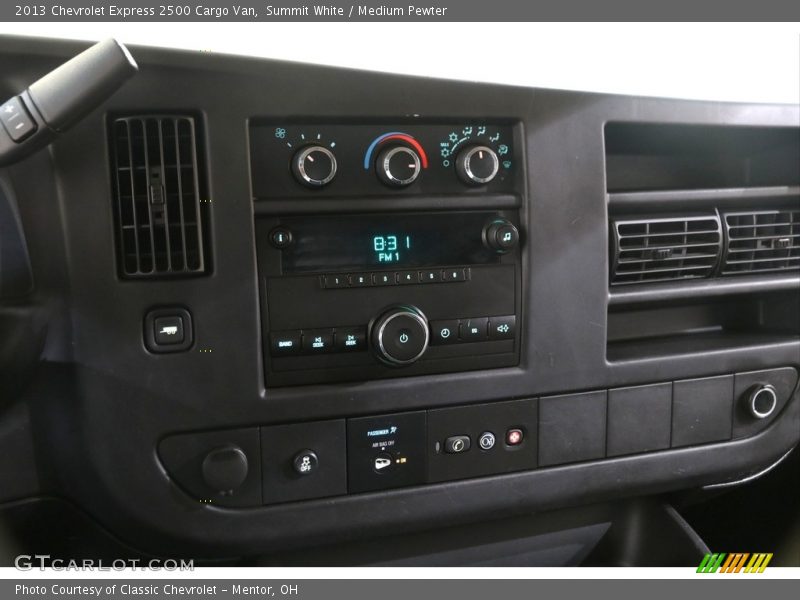 Summit White / Medium Pewter 2013 Chevrolet Express 2500 Cargo Van
