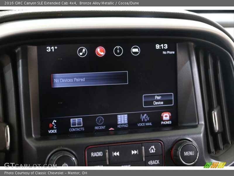 Controls of 2016 Canyon SLE Extended Cab 4x4
