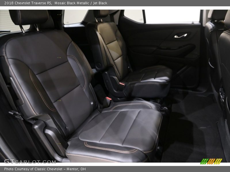 Mosaic Black Metallic / Jet Black 2018 Chevrolet Traverse RS