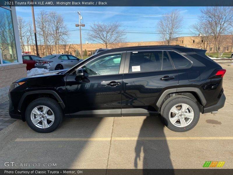 Midnight Black Metallic / Black 2021 Toyota RAV4 XLE AWD