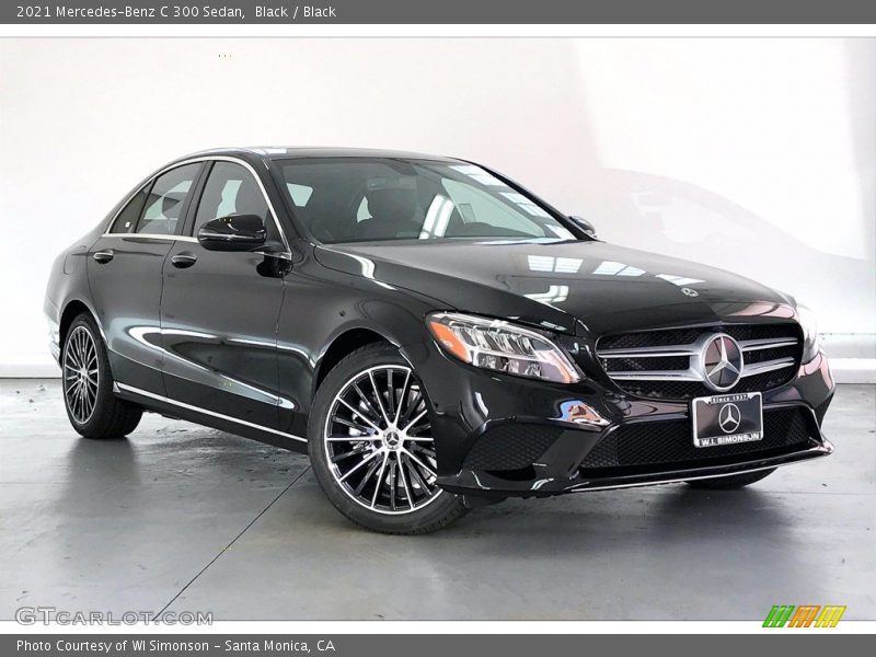 Front 3/4 View of 2021 C 300 Sedan