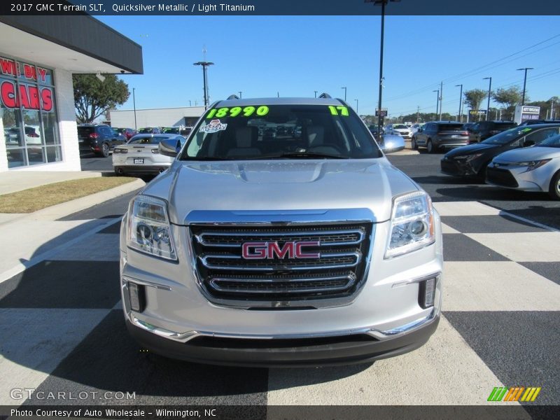 Quicksilver Metallic / Light Titanium 2017 GMC Terrain SLT