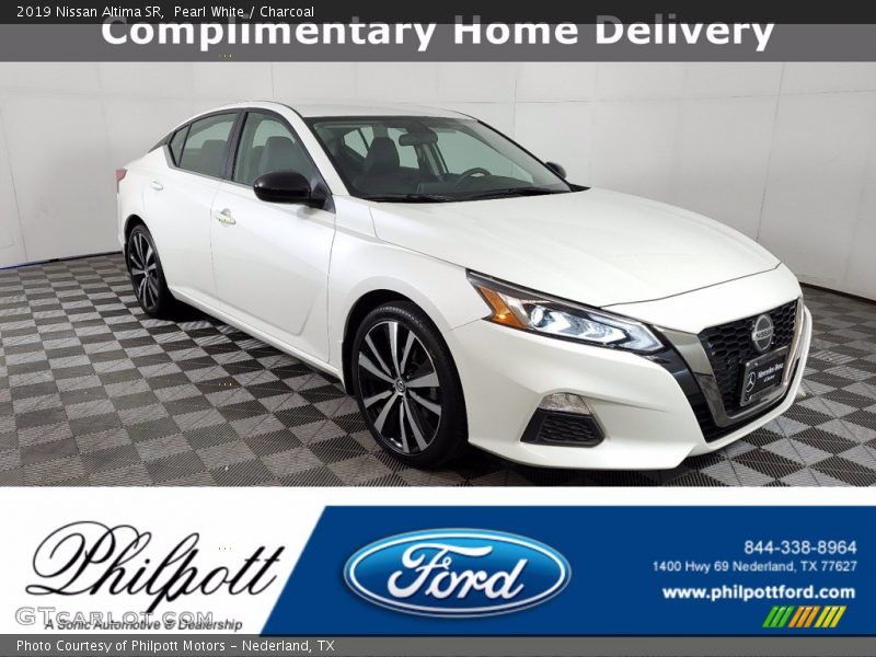 Pearl White / Charcoal 2019 Nissan Altima SR