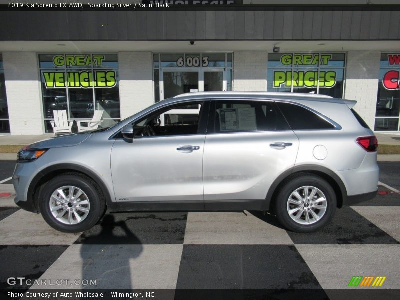 Sparkling Silver / Satin Black 2019 Kia Sorento LX AWD