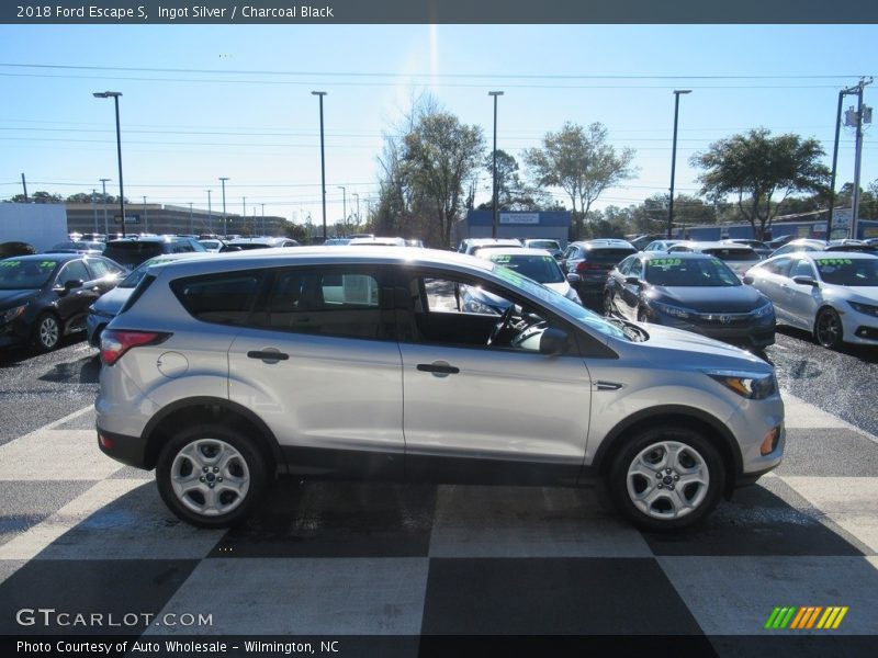 Ingot Silver / Charcoal Black 2018 Ford Escape S