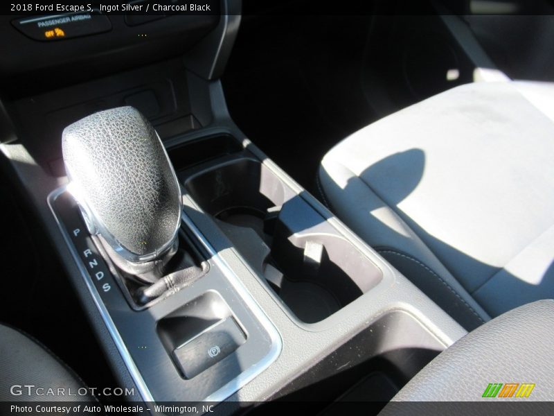 Ingot Silver / Charcoal Black 2018 Ford Escape S