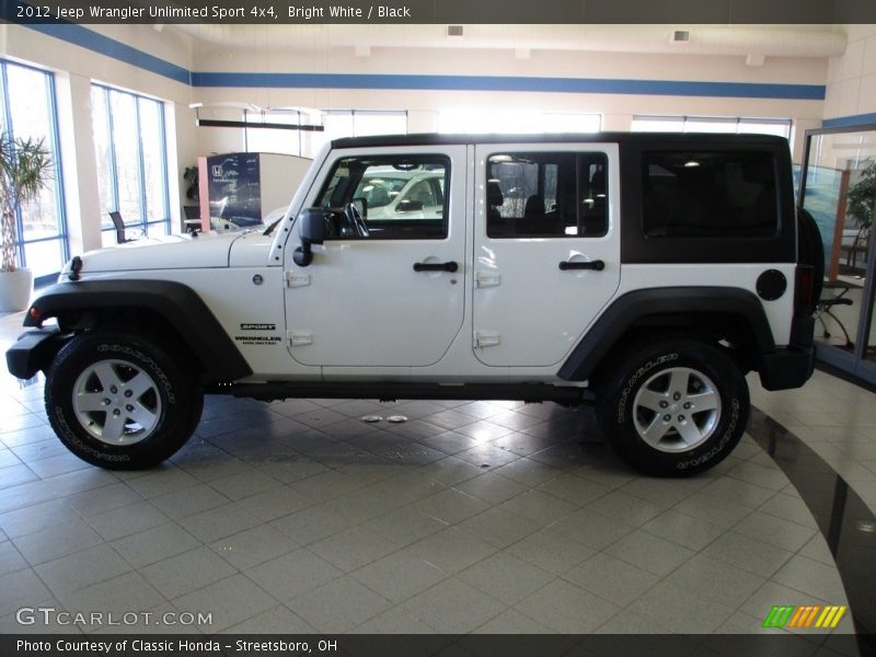 Bright White / Black 2012 Jeep Wrangler Unlimited Sport 4x4